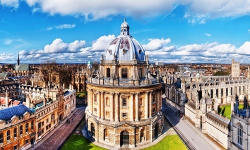 Cuộc Cạnh Tranh Học Thuật Và Uy Tín Giữa Đại Học Oxford Và Đại Học Cambridge Qua Các Thập Kỷ: Thống Kê Và Tổng Quan Lịch Sử